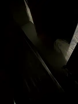 cockybig1 online show from 12/18/25, 01:04