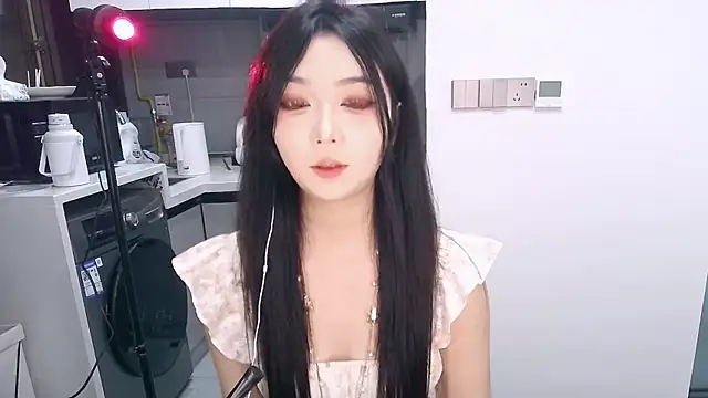 Miao-Maimiao online show from 09/23/25, 02:57