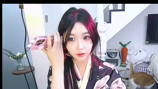 Miao-Maimiao online show from 12/17/25, 02:00