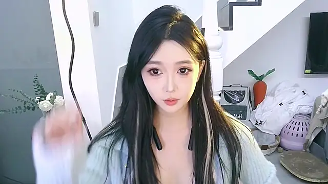 Miao-Maimiao online show from 12/20/25, 02:20