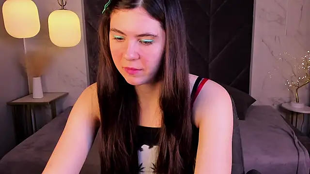 Amy Sparkle online show from 11/05/25, 02:20