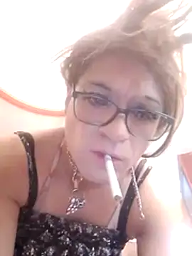transreyna online show from 02/25/26, 04:18