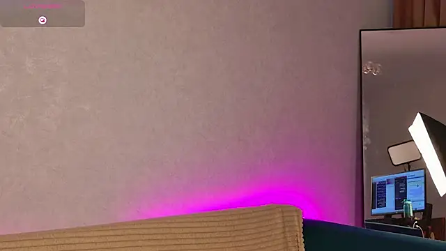 EllaCanny online show from 04/13/26, 05:11