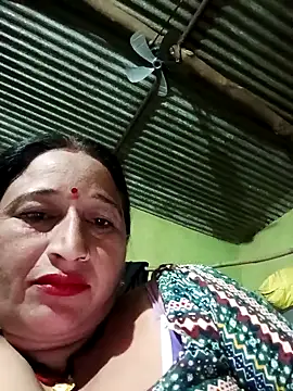 Snapshot of Haliya88 chatting on 10/12/25, 06:53 Haliya88 online show from 10/12/25, 06:53