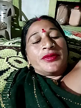 Snapshot of Haliya88 chatting on 10/10/25, 10:21 Haliya88 online show from 10/10/25, 10:21