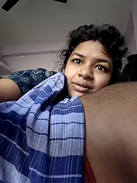 Deborbhavi222 online show from 02/16/26, 08:24