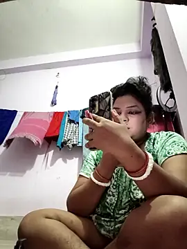 Snapshot of Deborbhavi222 chatting on 04/17/26, 07:17 Deborbhavi222 online show from 04/17/26, 07:17