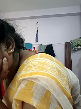 Deborbhavi222 online show from 02/11/26, 04:56