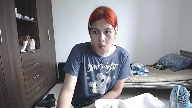 Snapshot of Mirage_Sertori chatting on 03/27/26, 06:42 Mirage Sertori online show from 03/27/26, 06:42