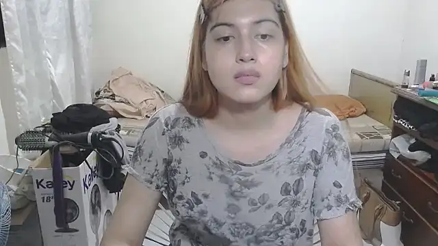 Snapshot of Mirage_Sertori chatting on 01/19/26, 02:04 Mirage Sertori online show from 01/19/26, 02:04