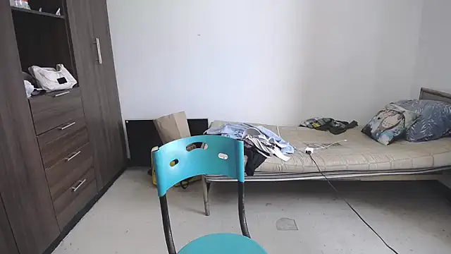 Snapshot of Mirage_Sertori chatting on 04/12/26, 06:22 Mirage Sertori online show from 04/12/26, 06:22