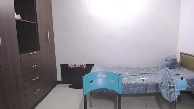 Snapshot of Mirage_Sertori chatting on 03/18/26, 12:03 Mirage Sertori online show from 03/18/26, 12:03