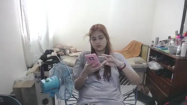 Snapshot of Mirage_Sertori chatting on 01/15/26, 06:55 Mirage Sertori online show from 01/15/26, 06:55