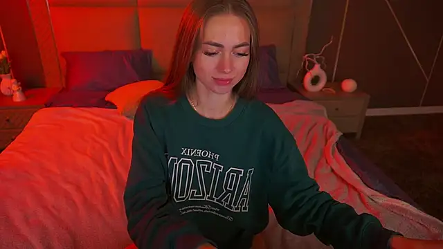 Snapshot of GoGoDream chatting on 10/05/25, 06:09 GoGoDream online show from 10/05/25, 06:09