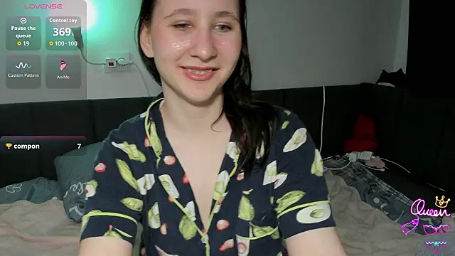ChristinaFivePlus online show from 03/29/26, 03:35