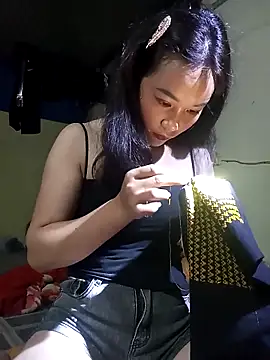 Snapshot of dorothyxx chatting on 11/10/25, 11:43 dorothyxx online show from 11/10/25, 11:43