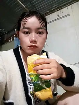 Snapshot of dorothyxx chatting on 11/03/25, 01:33 dorothyxx online show from 11/03/25, 01:33