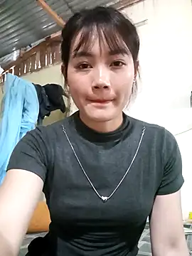 Snapshot of dorothyxx chatting on 11/23/25, 04:22 dorothyxx online show from 11/23/25, 04:22