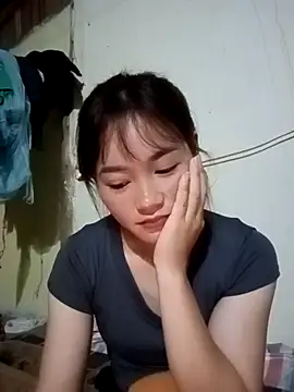 Snapshot of dorothyxx chatting on 12/17/25, 01:38 dorothyxx online show from 12/17/25, 01:38