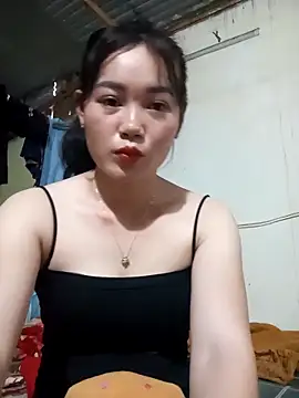 Snapshot of dorothyxx chatting on 11/08/25, 02:37 dorothyxx online show from 11/08/25, 02:37