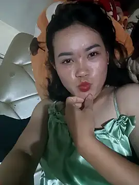 Snapshot of dorothyxx chatting on 11/08/25, 02:42 dorothyxx online show from 11/08/25, 02:42