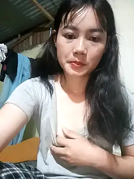 Snapshot of dorothyxx chatting on 11/17/25, 11:20 dorothyxx online show from 11/17/25, 11:20