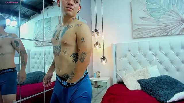 wildthor26 online show from 02/19/26, 04:20