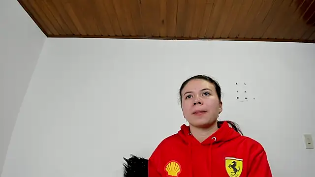 Valen tina online show from 10/03/25, 11:56