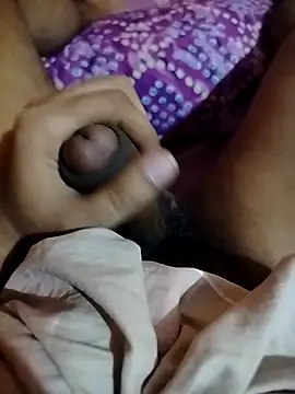 sham 112 online show from 10/10/25, 12:17