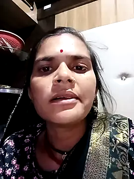 Snapshot of KumariPayal chatting on 09/23/25, 04:03 KumariPayal online show from 09/23/25, 04:03