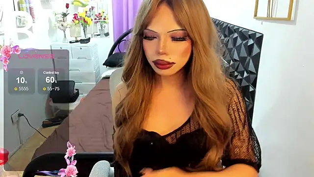 Lovely naughtyLeii online show from 11/01/25, 05:36