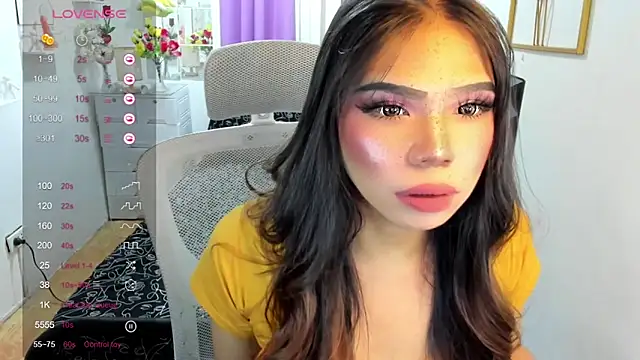 Lovely naughtyLeii online show from 10/15/25, 05:32