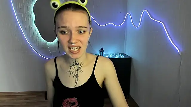 Snapshot of Elastikisss chatting on 02/24/26, 07:42 Elastikisss online show from 02/24/26, 07:42