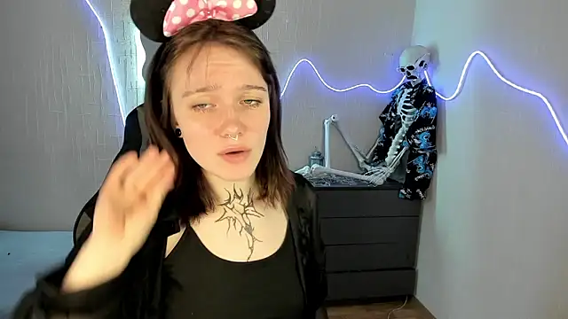 Elastikisss online show from 03/29/26, 01:07