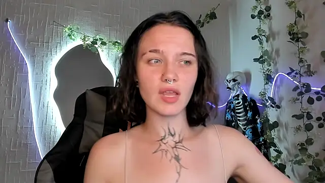 Elastikisss online show from 06/21/26, 05:30