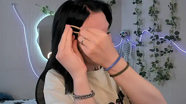Elastikisss online show from 07/14/26, 07:24