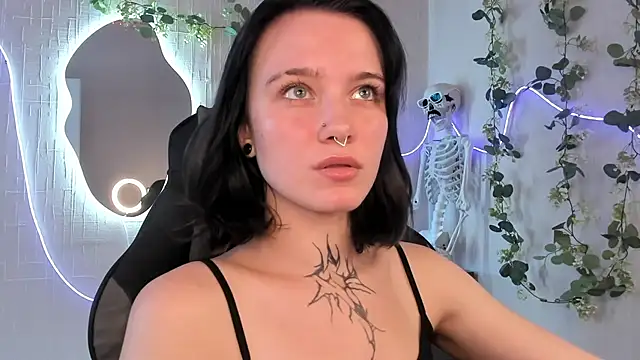 Elastikisss online show from 07/18/26, 08:34