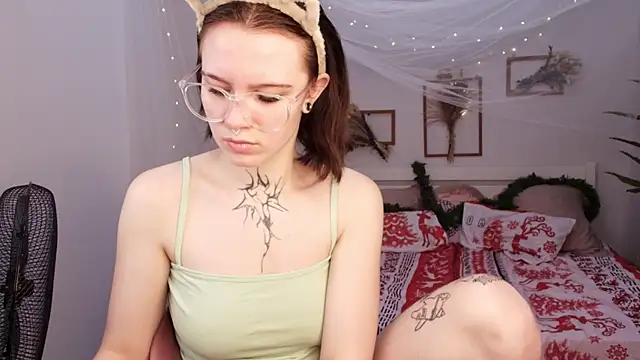 Elastikisss online show from 12/19/25, 02:26