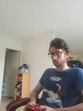 nymphomaniecouple online show from 05/23/26, 05:28