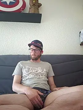 nymphomaniecouple online show from 04/14/26, 07:02