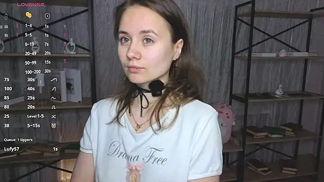 Crysta1Eva  online show from 05/28/26, 07:42