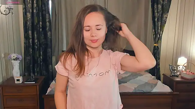 Crysta1Eva  online show from 10/31/25, 07:27