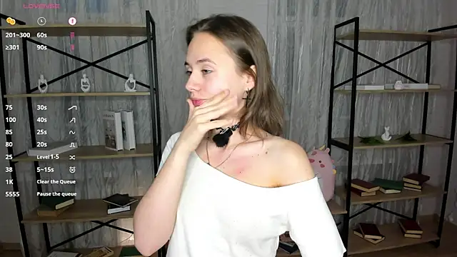 Snapshot of Crysta1Eva_ chatting on 06/28/26, 07:20 Crysta1Eva online show from 06/28/26, 07:20