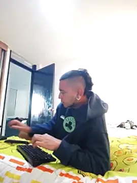 Carlandelli1 online show from 02/12/26, 03:01