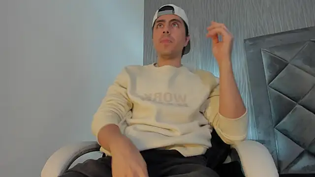 dylan cross  online show from 11/13/25, 11:25