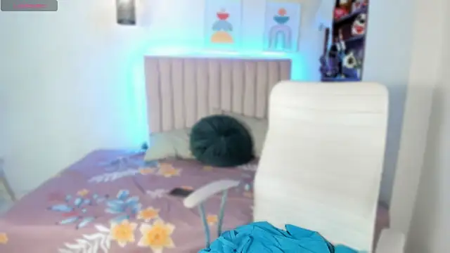 danika moriii online show from 11/09/25, 08:35