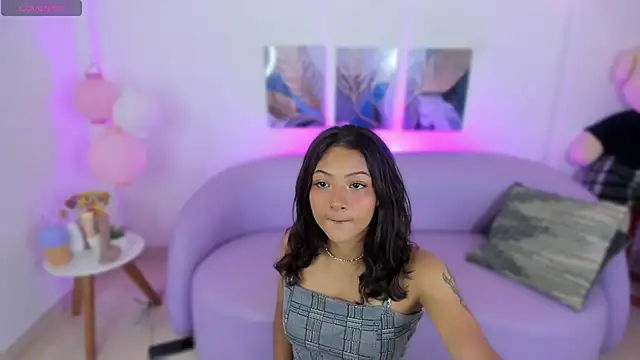 Snapshot of danika_moriii chatting on 09/23/25, 02:07 danika moriii online show from 09/23/25, 02:07