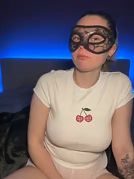 Cherrycolada online show from 05/22/26, 09:35