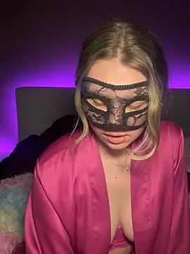 Cherrycolada online show from 02/22/26, 12:13