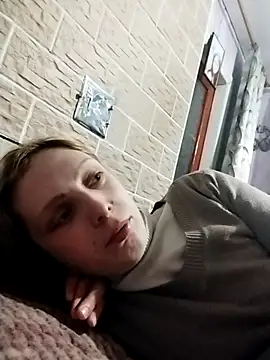 Ponka2011 online show from 04/01/26, 05:09